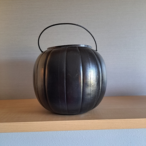 Vintage Black/Orange Pumpkin  HALLOWEEN BUCKET - Picture 3 of 11